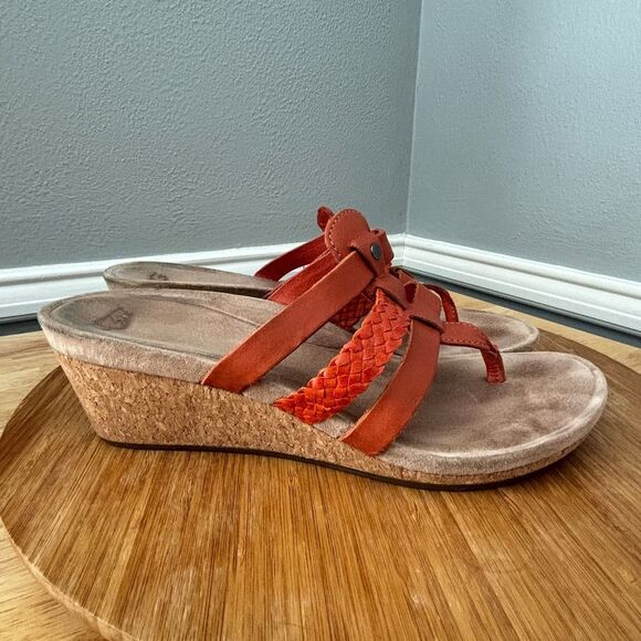 UGG AUSTRALIA MADDIE CORK WEDGE STRAPY THONG SANDALS IN FIRE OPAL SIZE 8 - Picture 2 of 9